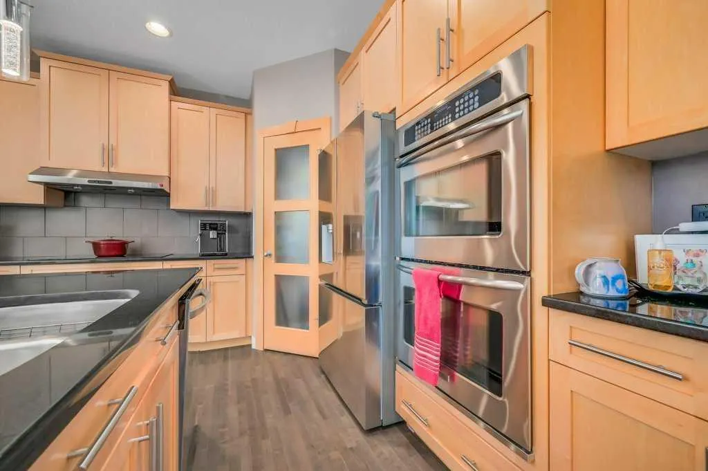164 Tuscany Glen Park NW