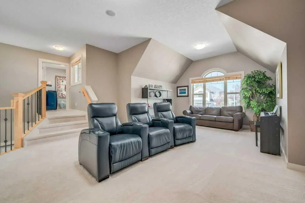 164 Tuscany Glen Park NW