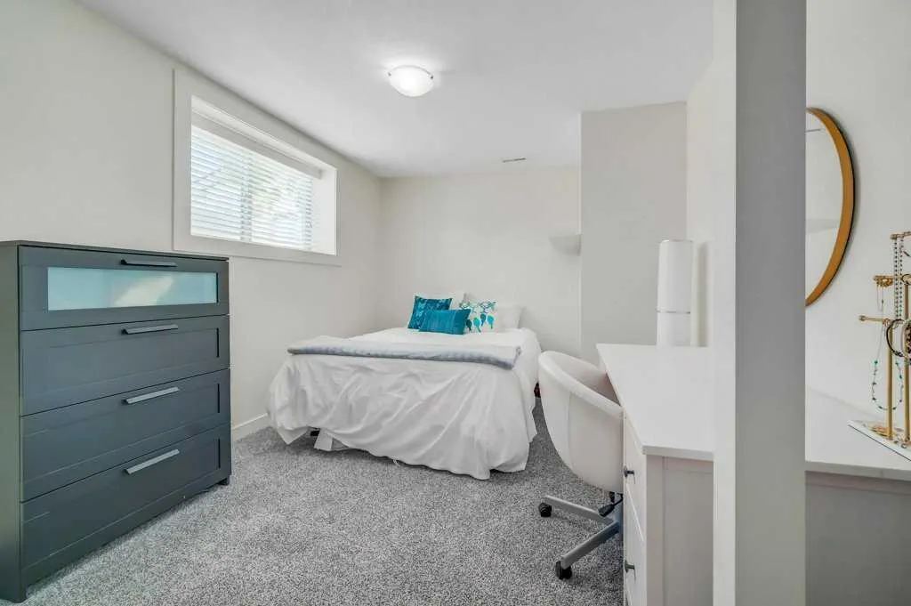 164 Tuscany Glen Park NW