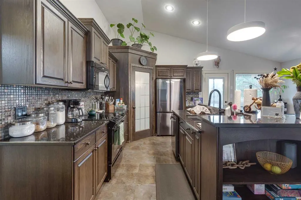 4936 Aspen Lake Boulevard