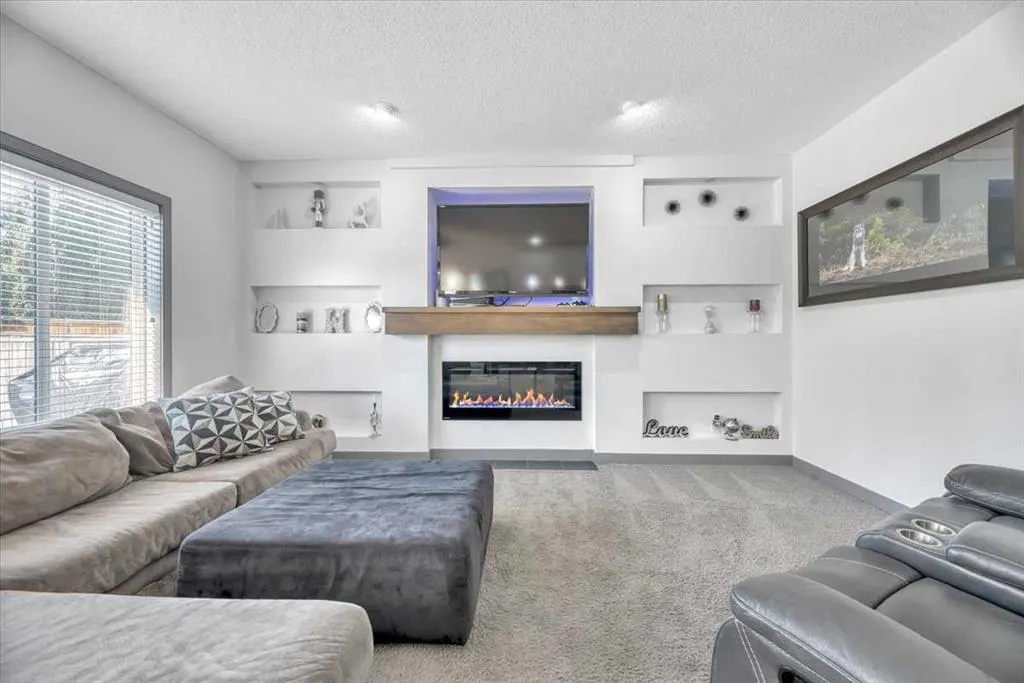 156 New Brighton Lane SE