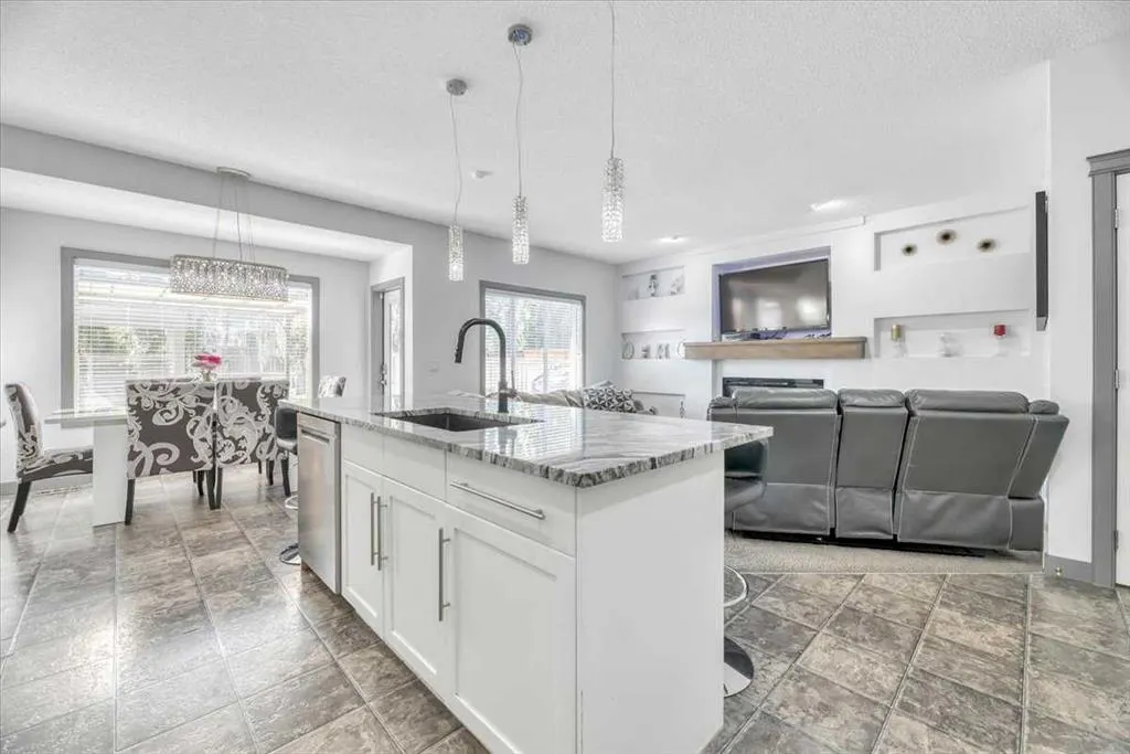 156 New Brighton Lane SE