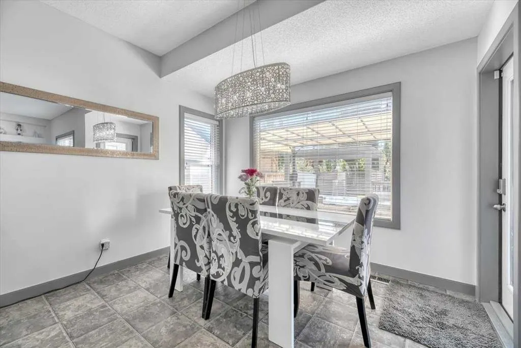 156 New Brighton Lane SE