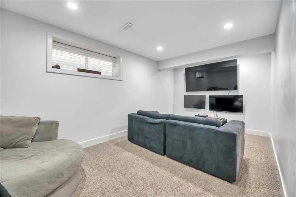 156 New Brighton Lane SE
