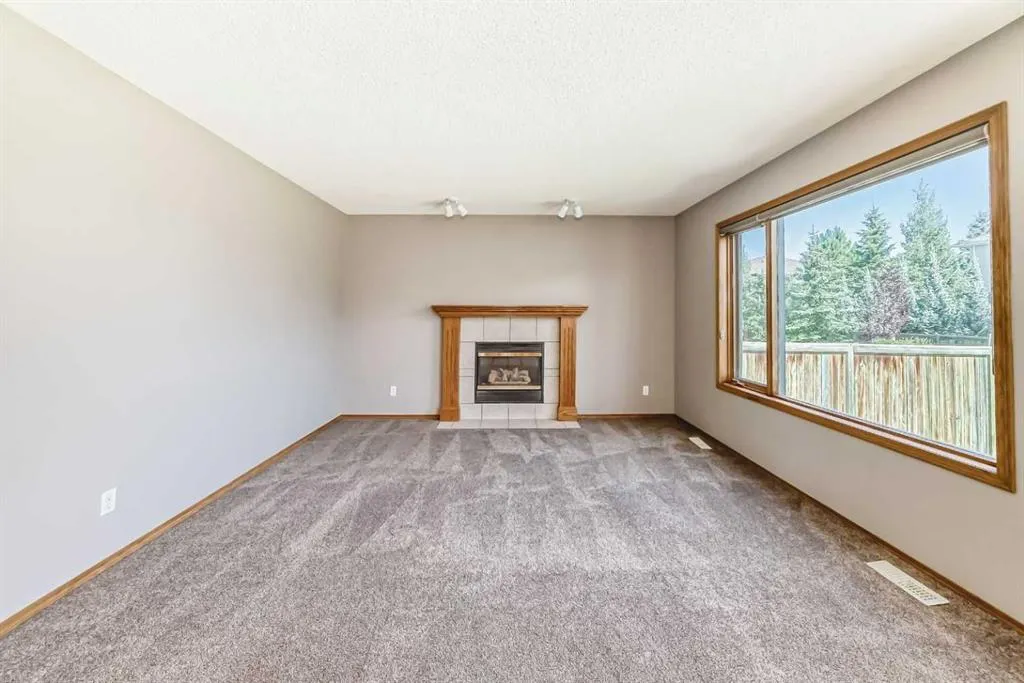 19 Westpoint Court SW