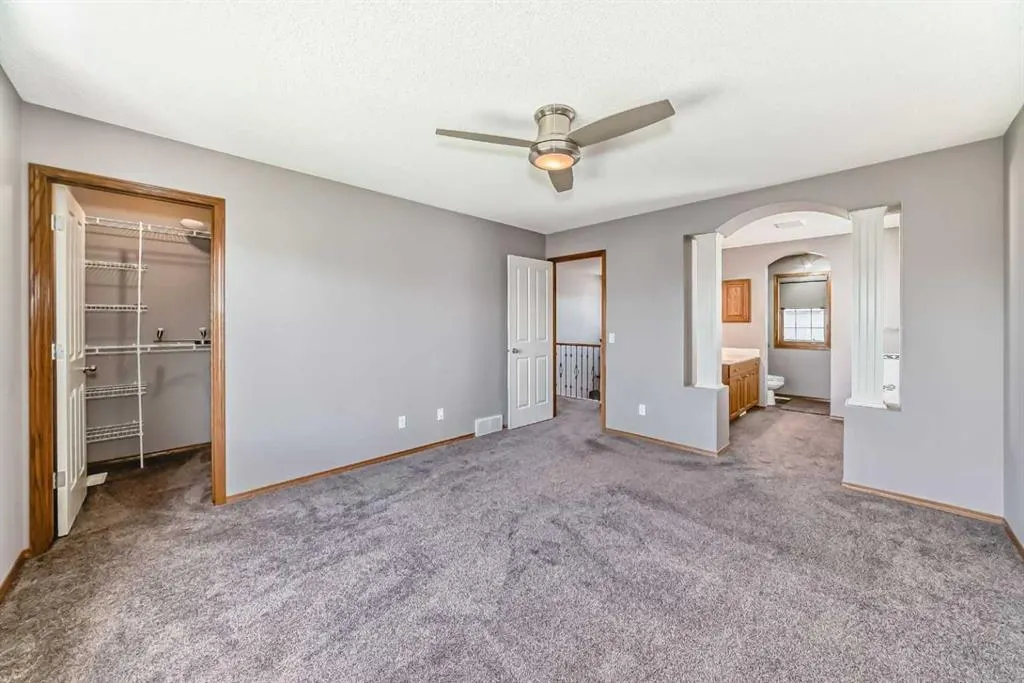 19 Westpoint Court SW