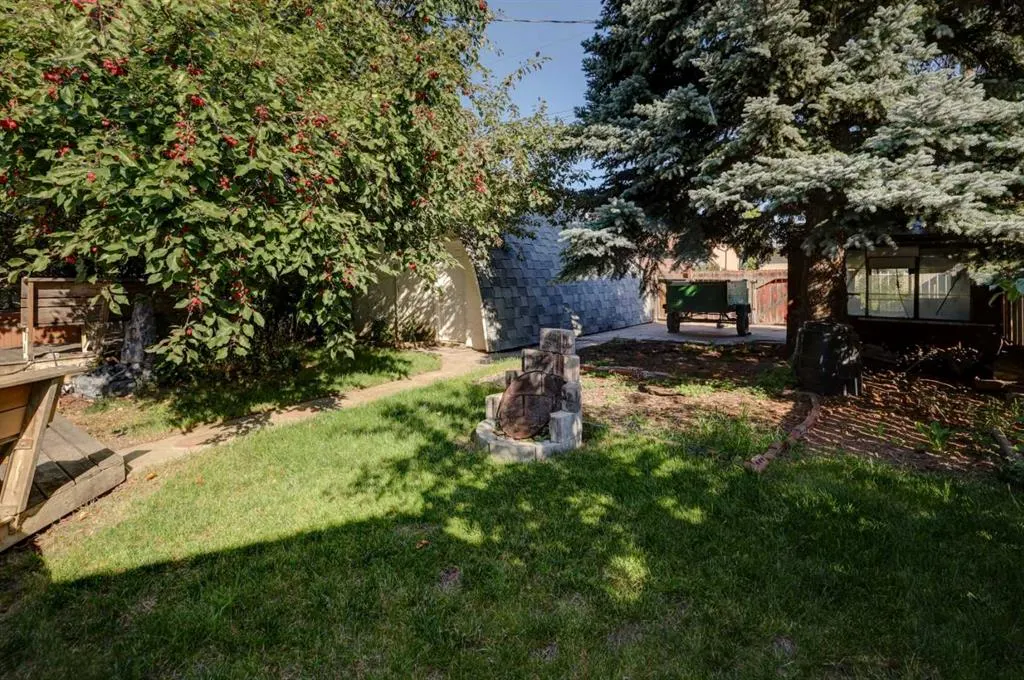 179 Huntchester Crescent NE