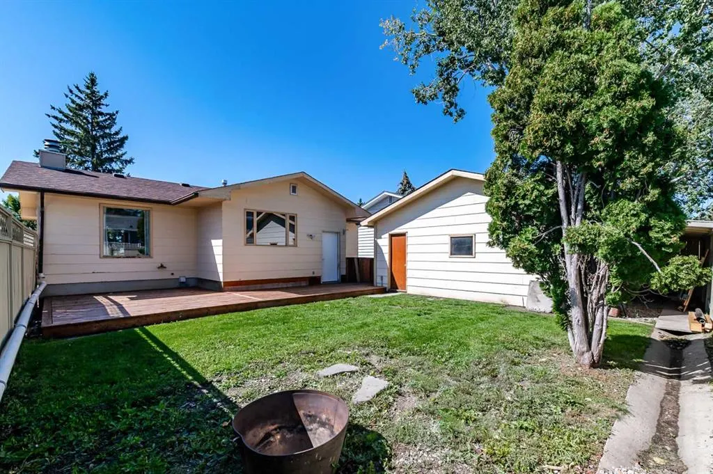 158 Hodson Crescent