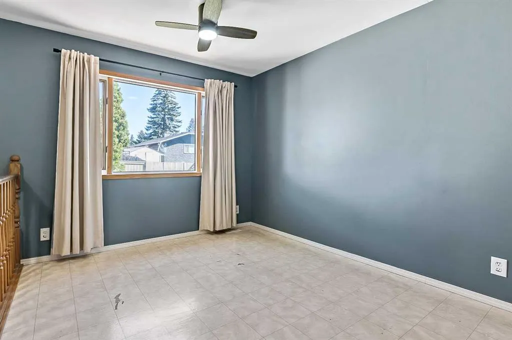 158 Hodson Crescent