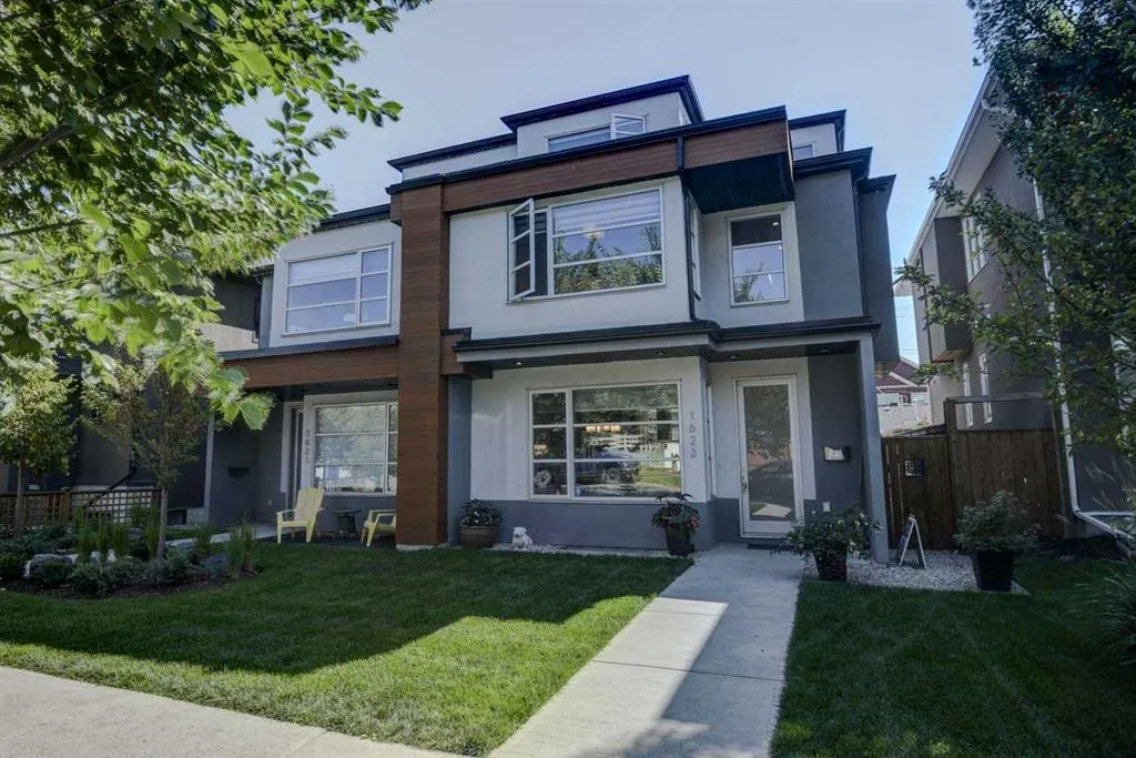 1623 Westmount Road NW