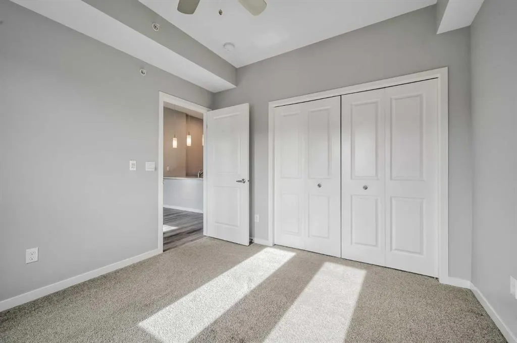 30 Mahogany Mews SE, #411