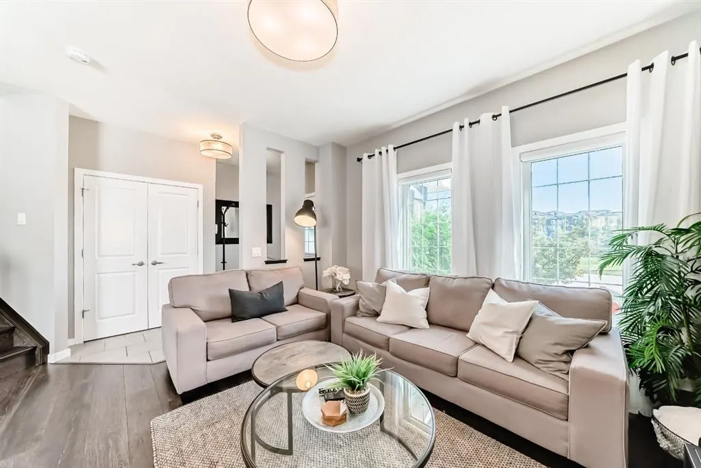 48 Copperpond Park SE