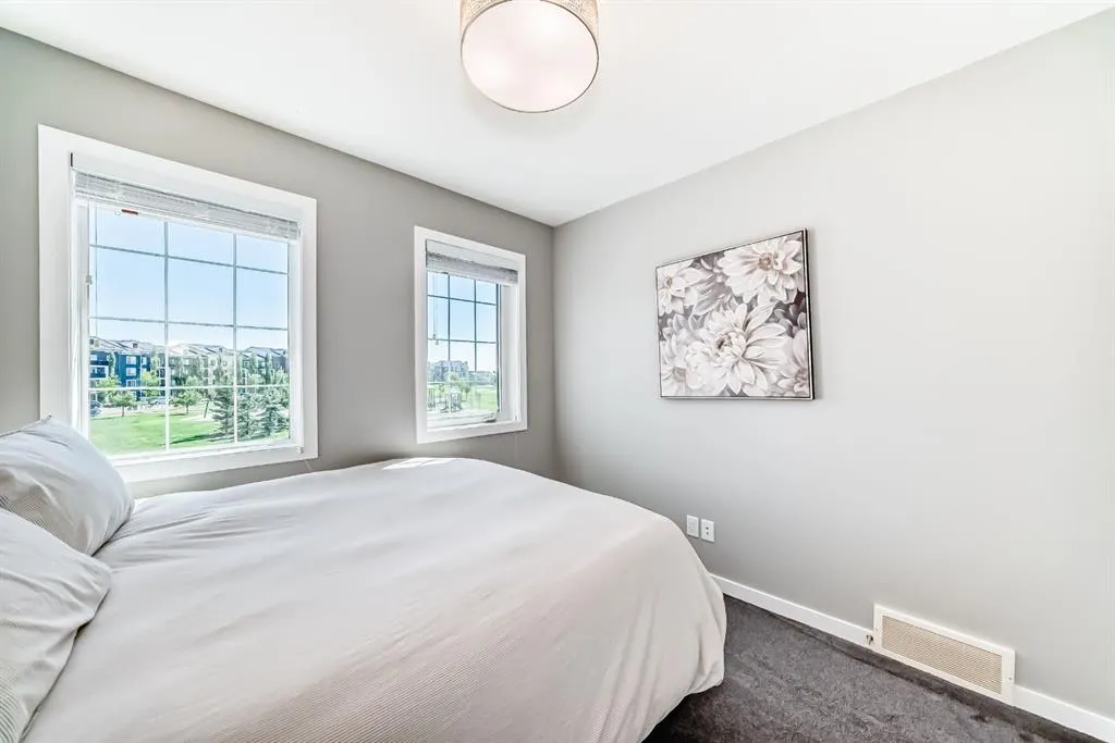 48 Copperpond Park SE