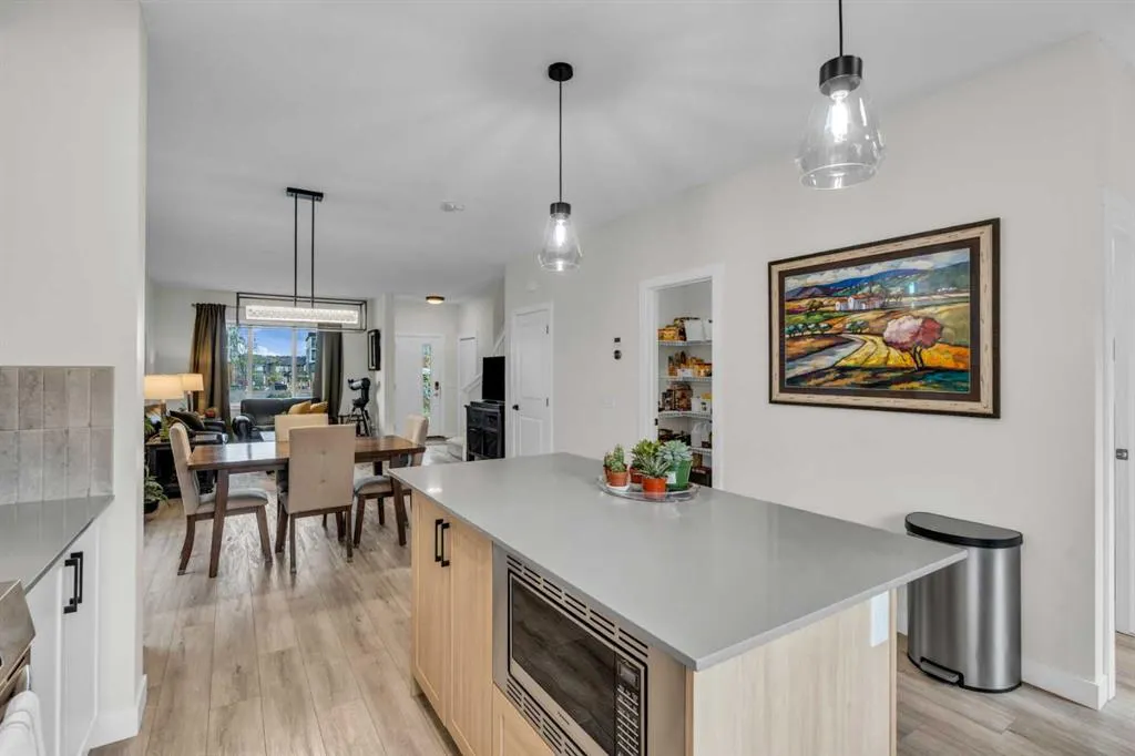 315 Wolf Creek Way SE