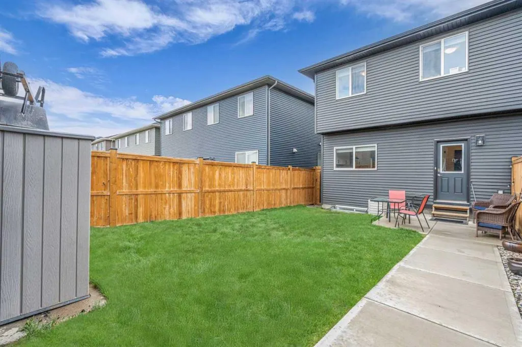 315 Wolf Creek Way SE