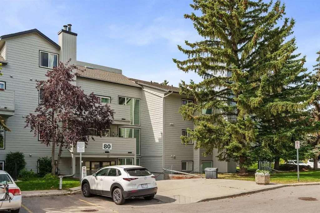80 Glamis Drive SW, #3302