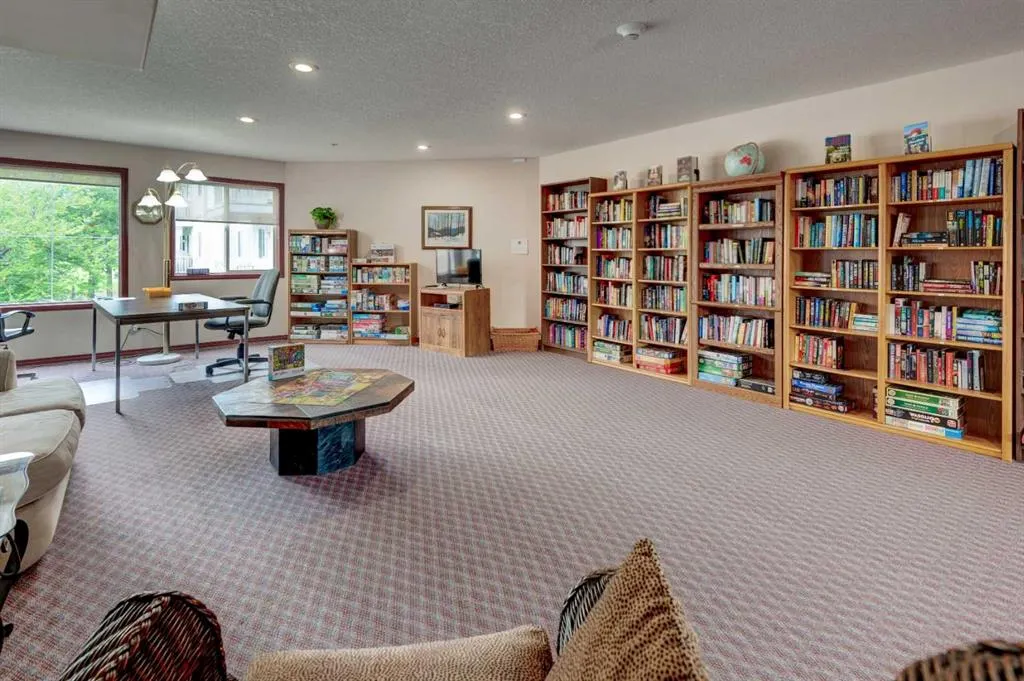 2850 51 Street SW, #203