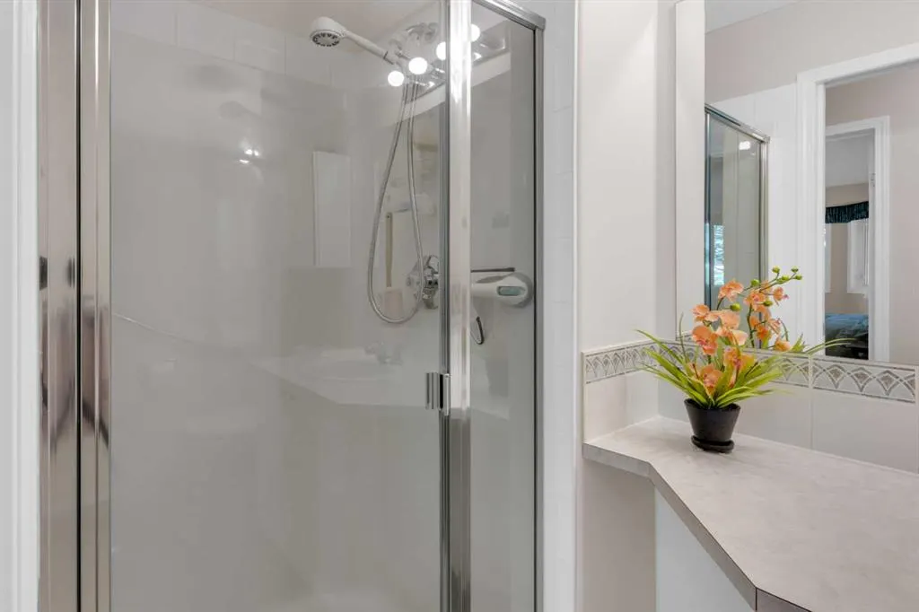2850 51 Street SW, #203