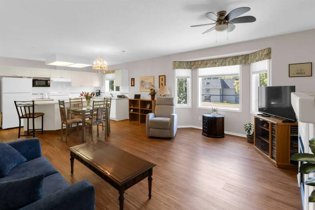 2850 51 Street SW, #203