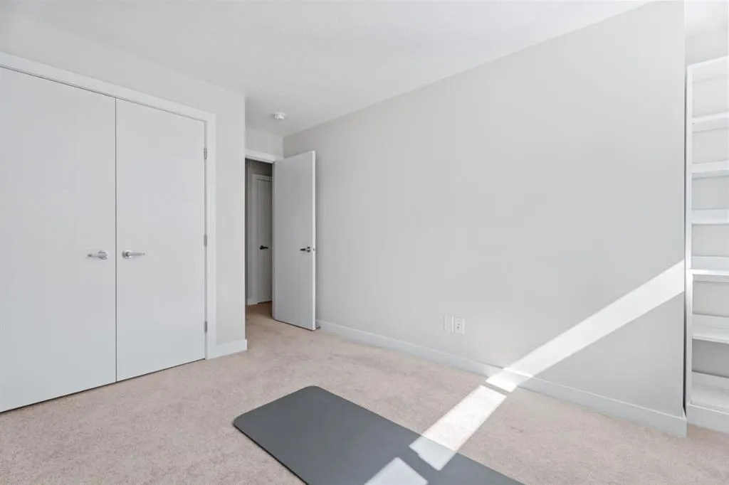 24 D'arcy Boulevard