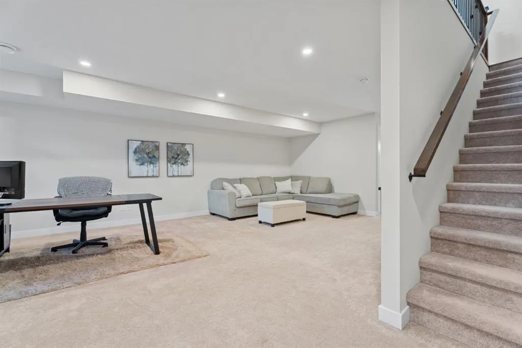 24 D'arcy Boulevard
