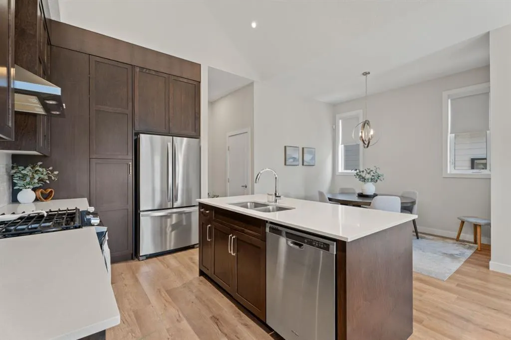 24 D'arcy Boulevard