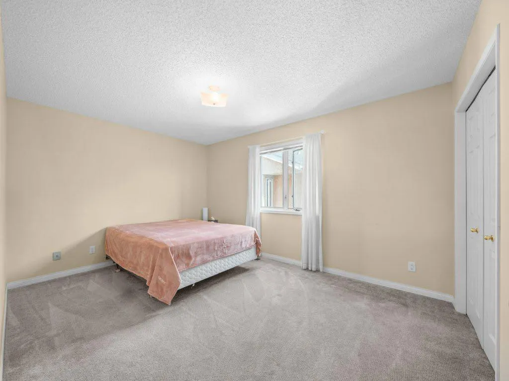 91 Woodbrook Road SW