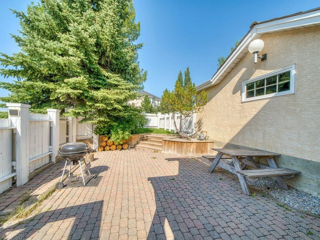 91 Woodbrook Road SW
