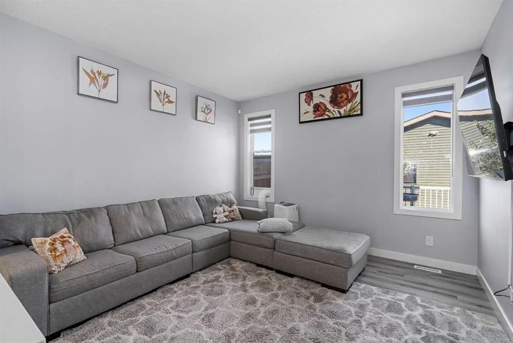 188 Evanston Hill NW