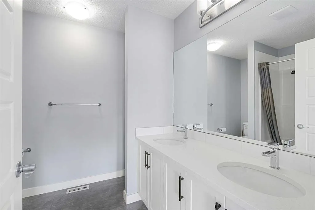 188 Evanston Hill NW