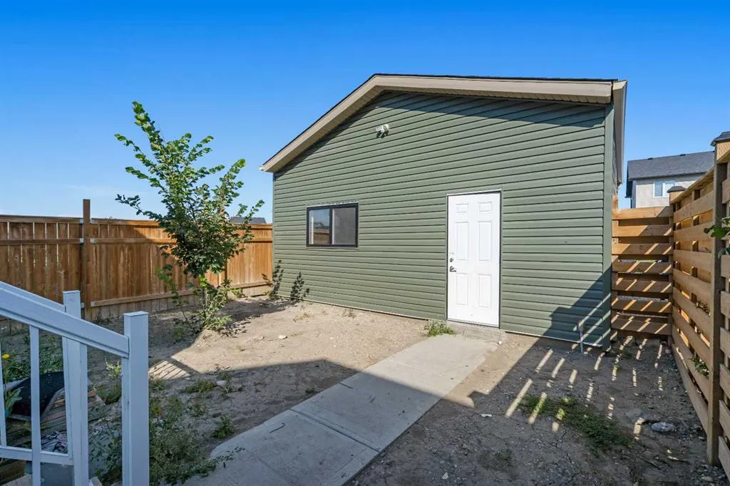 188 Evanston Hill NW
