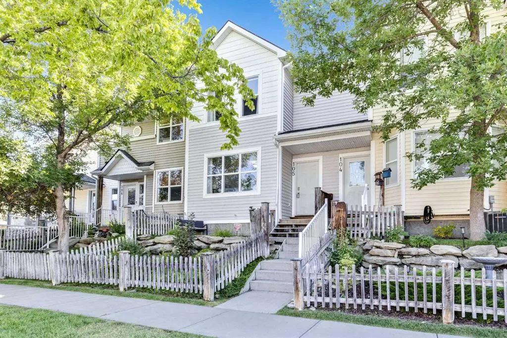 105 Prairie Sound Circle NW