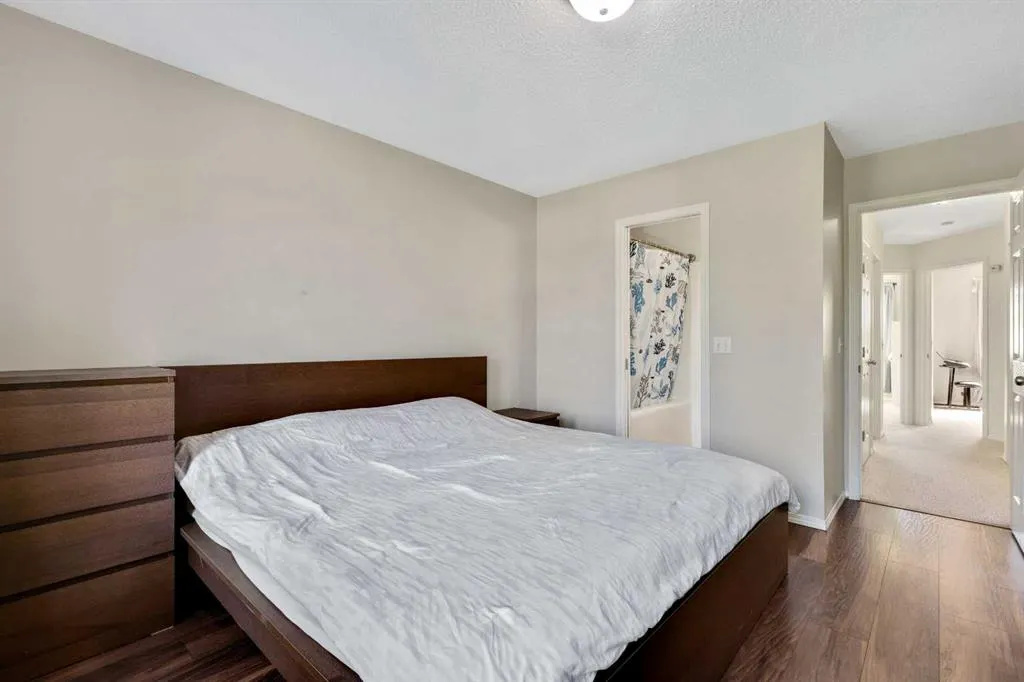 105 Prairie Sound Circle NW