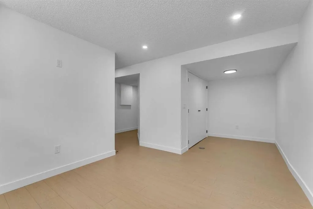 6915 Ranchview Drive NW, #104