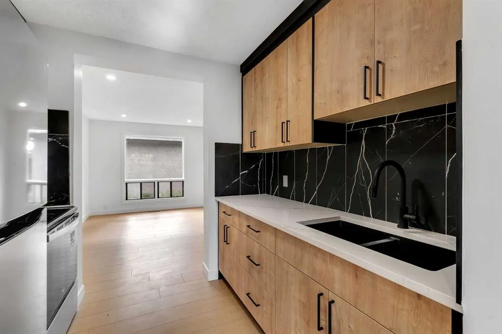 6915 Ranchview Drive NW, #104