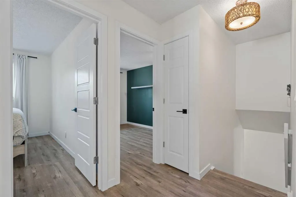 318 Shawnessy Drive SW