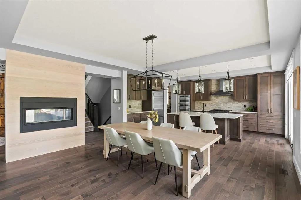 100 Cranbrook Heights SE