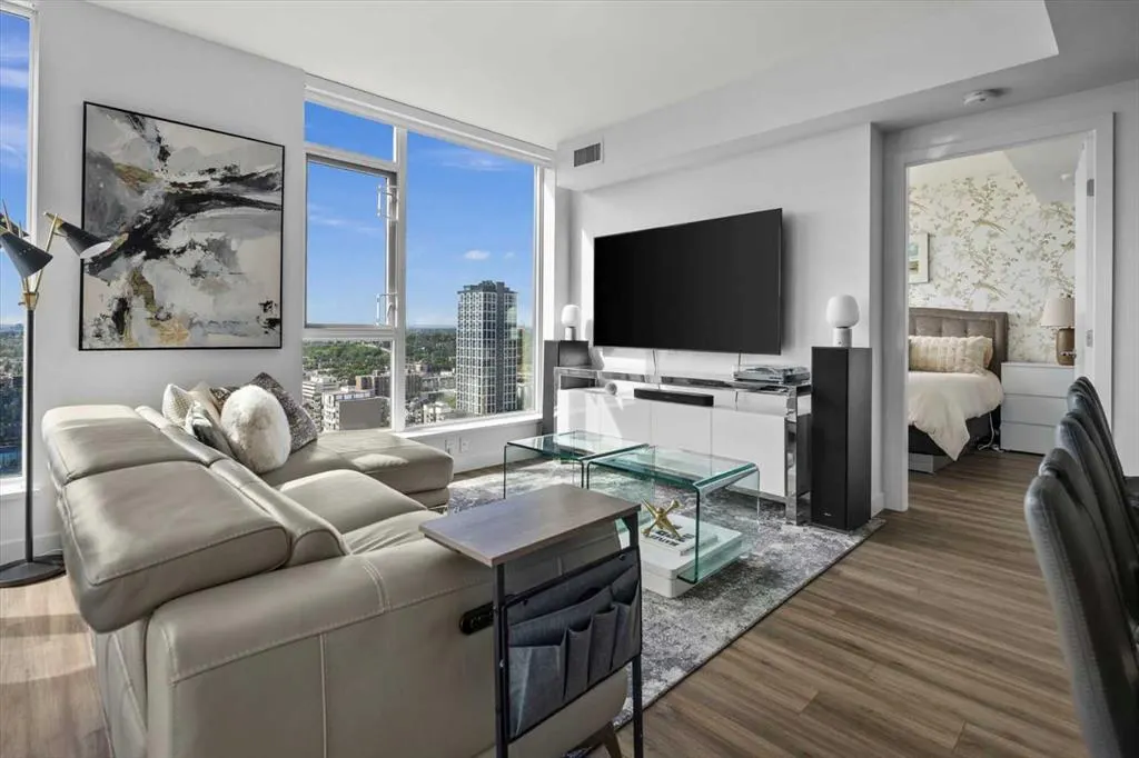 310 12 Avenue SW, #2307