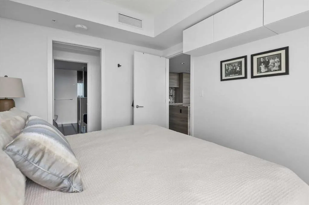 310 12 Avenue SW, #2307
