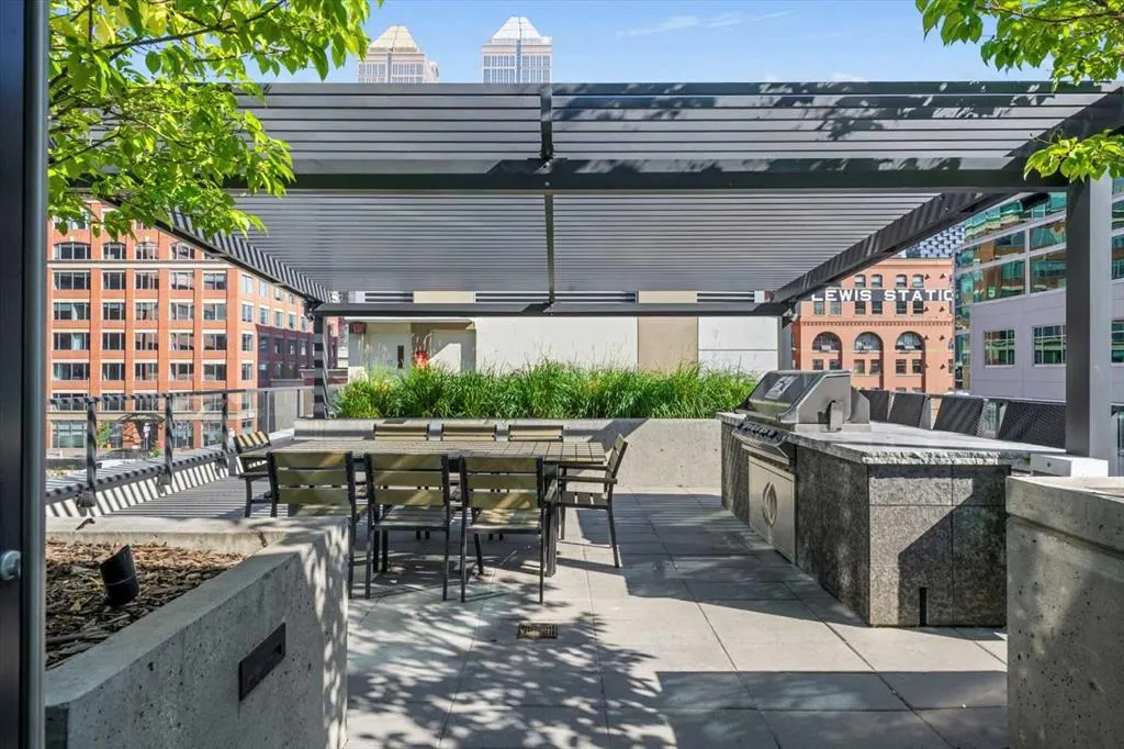 310 12 Avenue SW, #2307