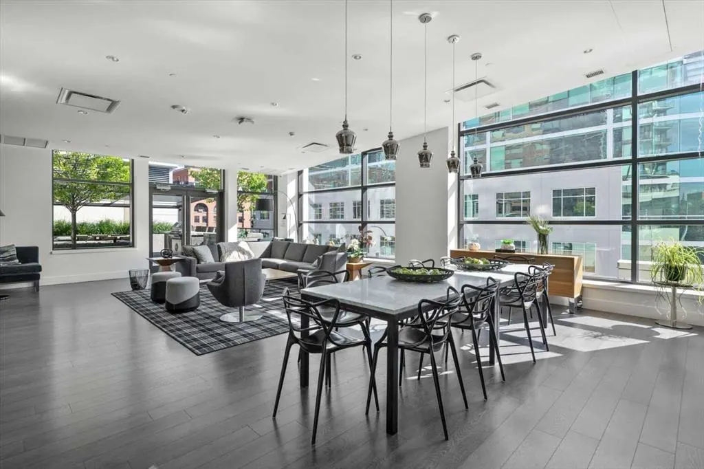 310 12 Avenue SW, #2307