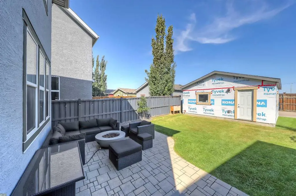 296 Marquis Heights SE