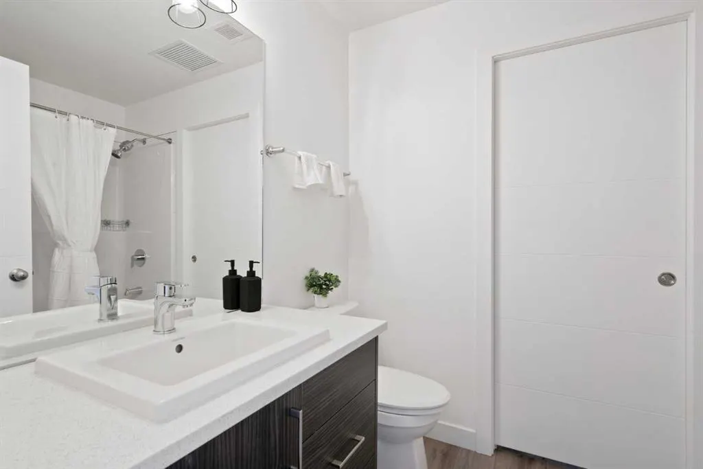 205 Spring Creek Common SW, #217