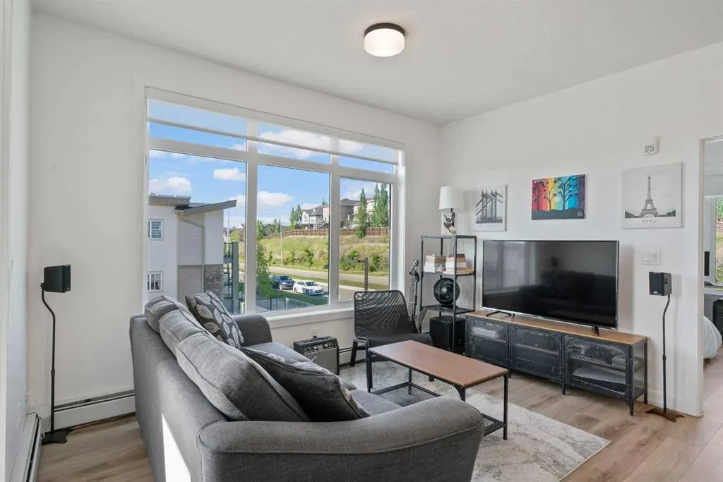 205 Spring Creek Common SW, #217