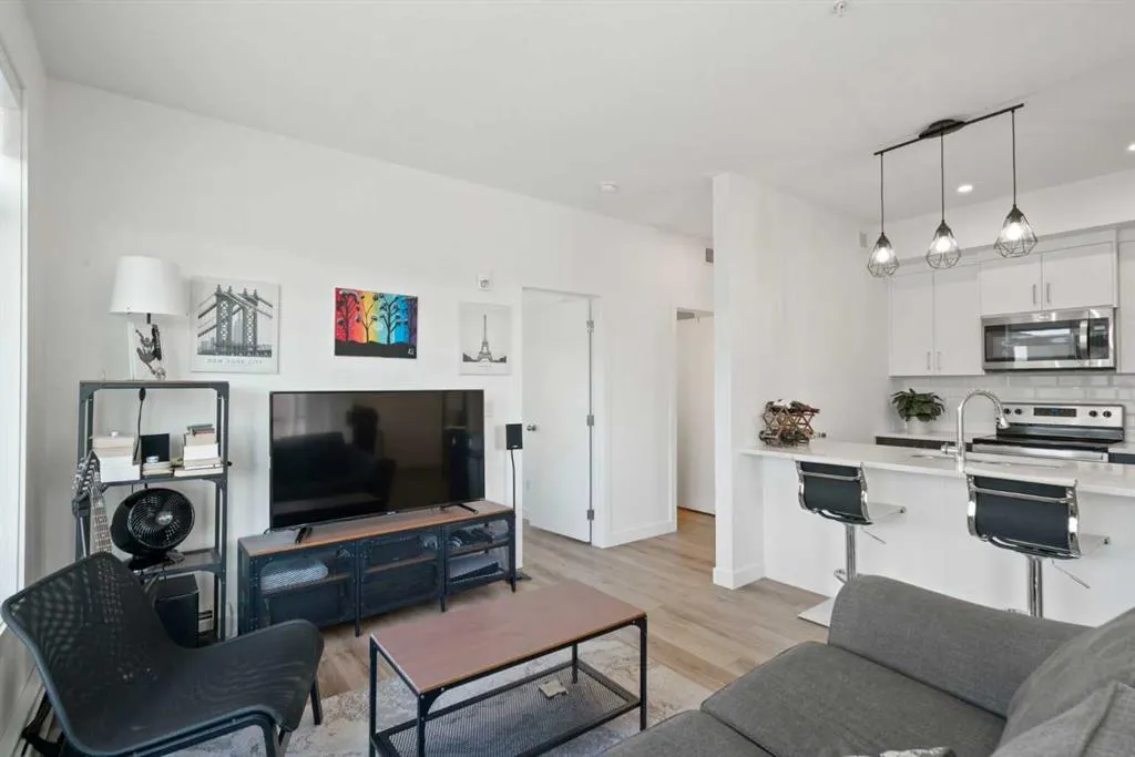 205 Spring Creek Common SW, #217