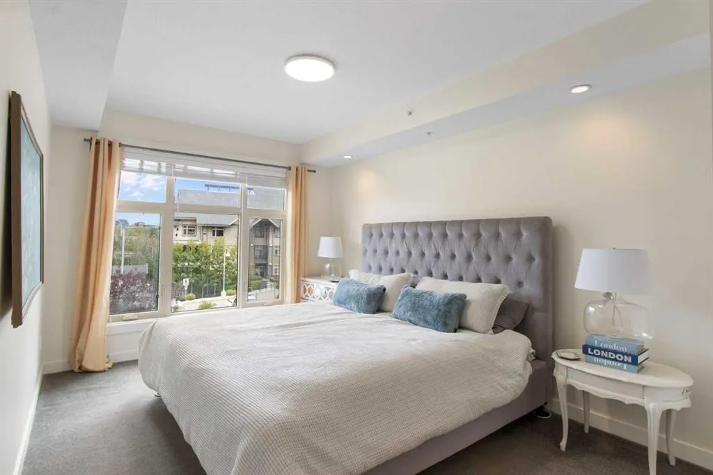15 Aspenmont Heights SW, #103