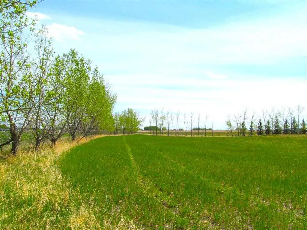 275182 Glenmore Trail