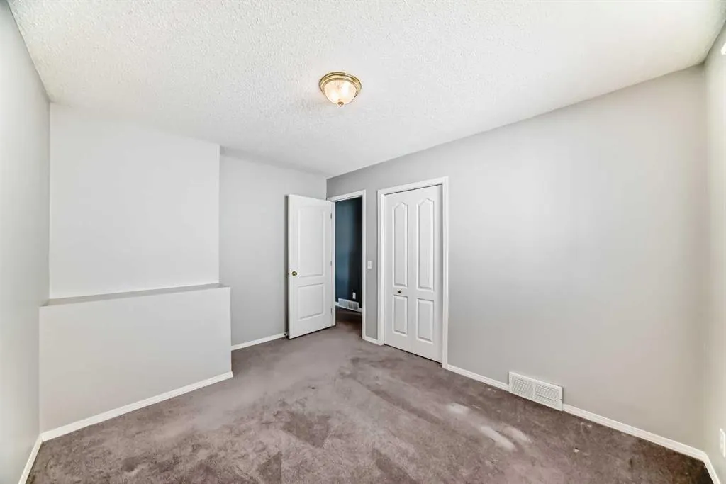 33 Thorndale Close SE