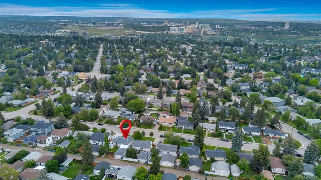 17 Windermere Road SW