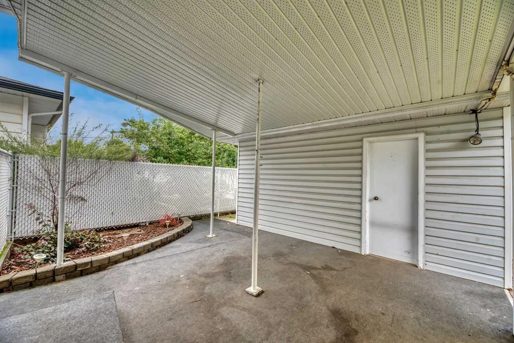 17 Windermere Road SW
